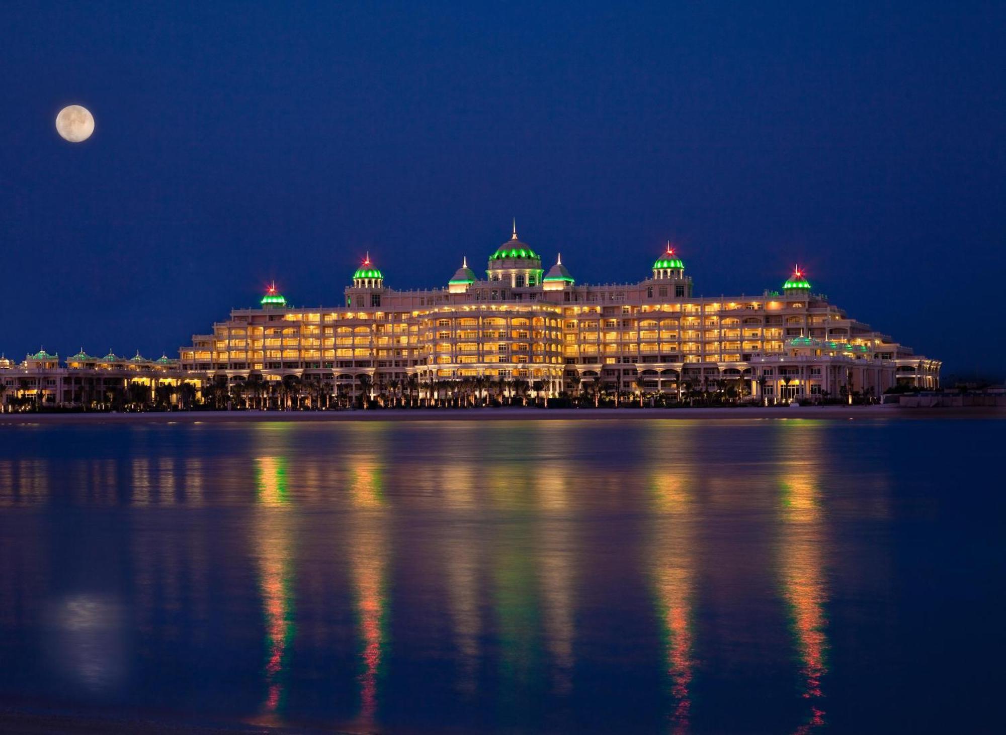 Kempinski Hotel & Residences Palm Jumeirah Дубай Екстериор снимка